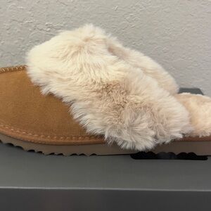 Style & Co. Tan and Cream Women's Slippers